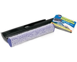 Compact Squeegee with 15\" Extendable Handle