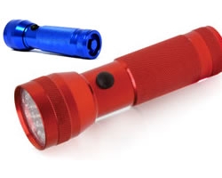 19 LED Anodized Aluminum Flashlight with 3 \"AAA\" Batteries